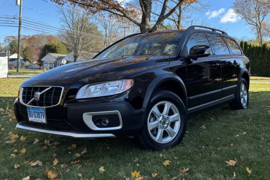 2008 Volvo XC70 sold for $20,255