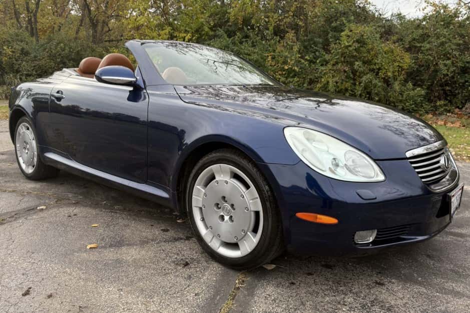 2004 Lexus SC sold for $9,200