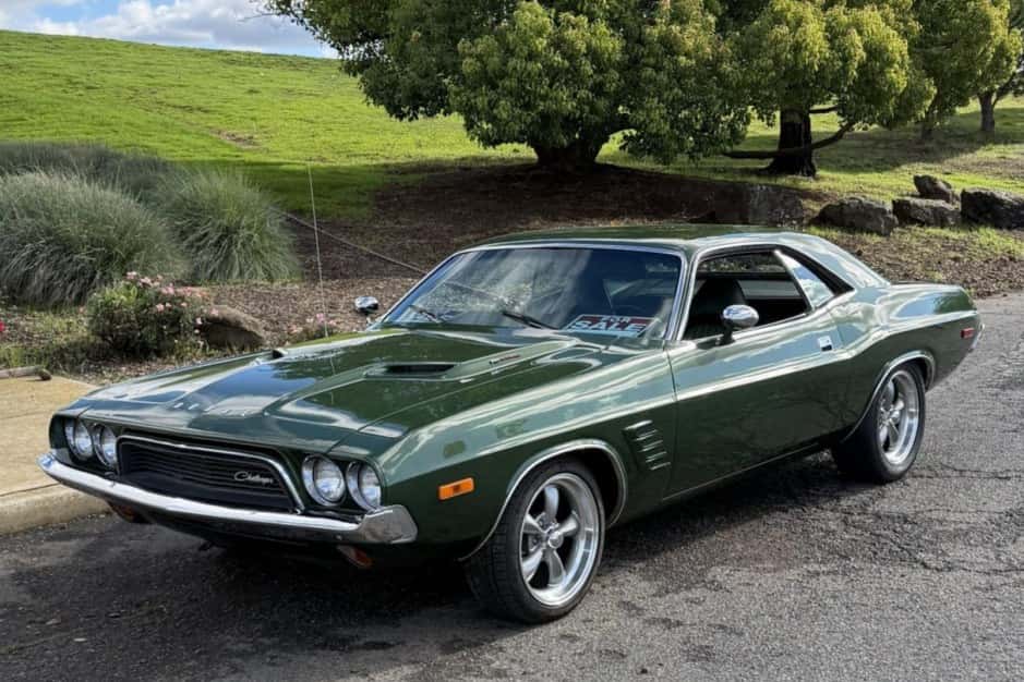 1973 Dodge Challenger (1970-1974) sold for $28,500
