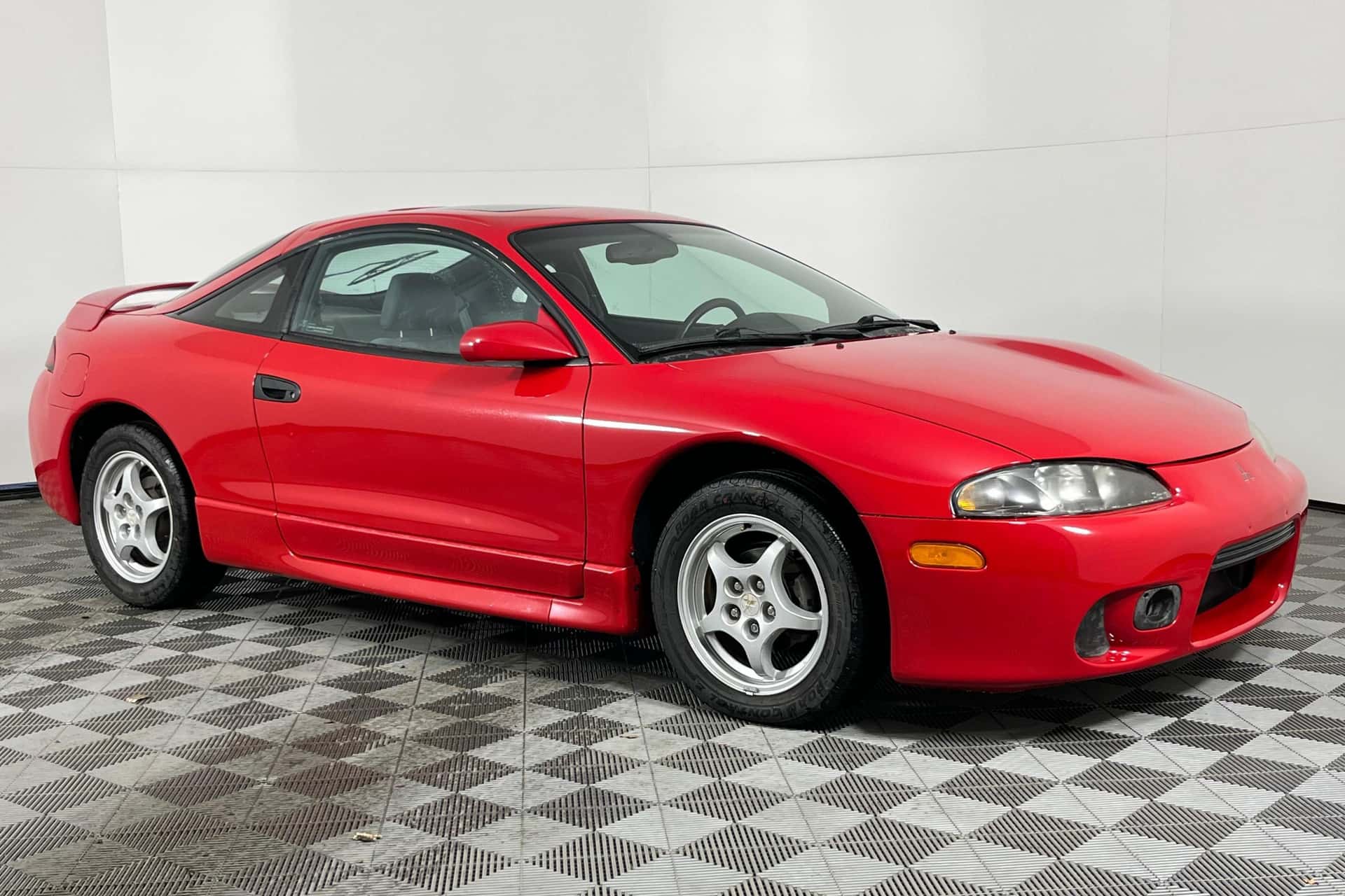 1999 Mitsubishi Eclipse sold for $7,850