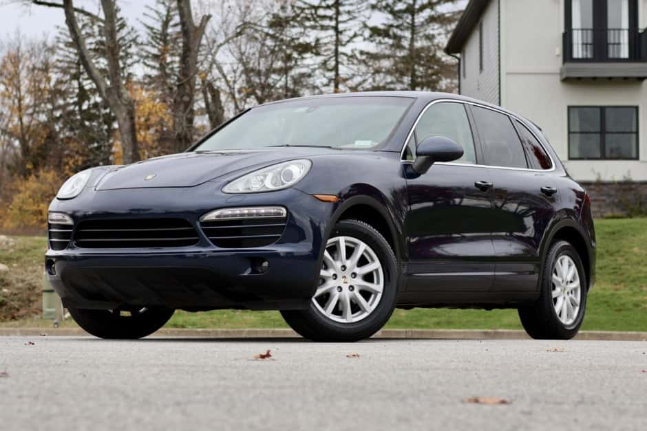 2011 Porsche 958 Cayenne (2011-2018) sold for $28,958