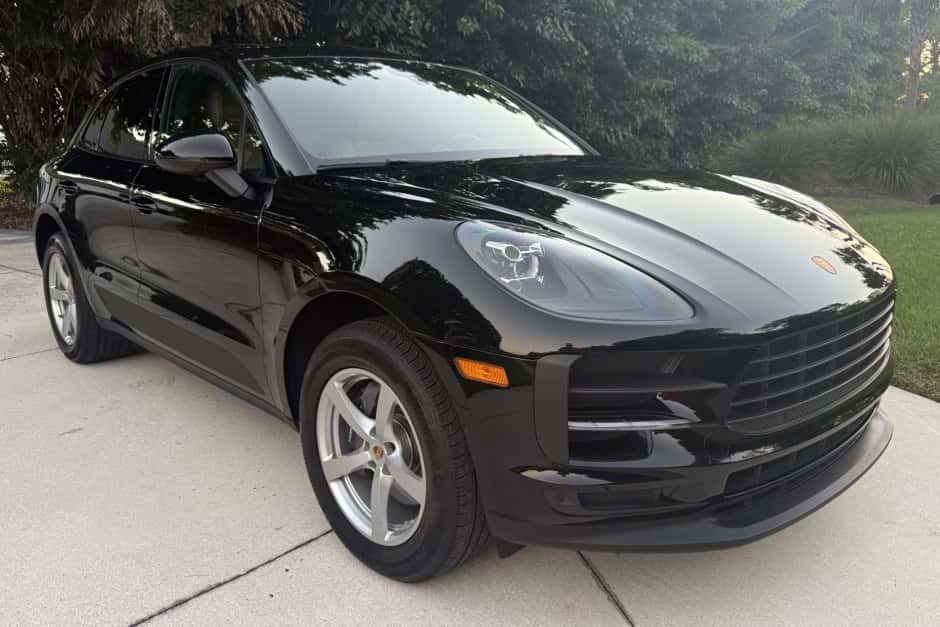 2021 Porsche Macan sold for $23,000