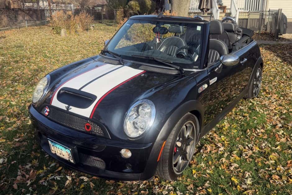 2008 Mini R52 Cooper Convertible sold for $4,500