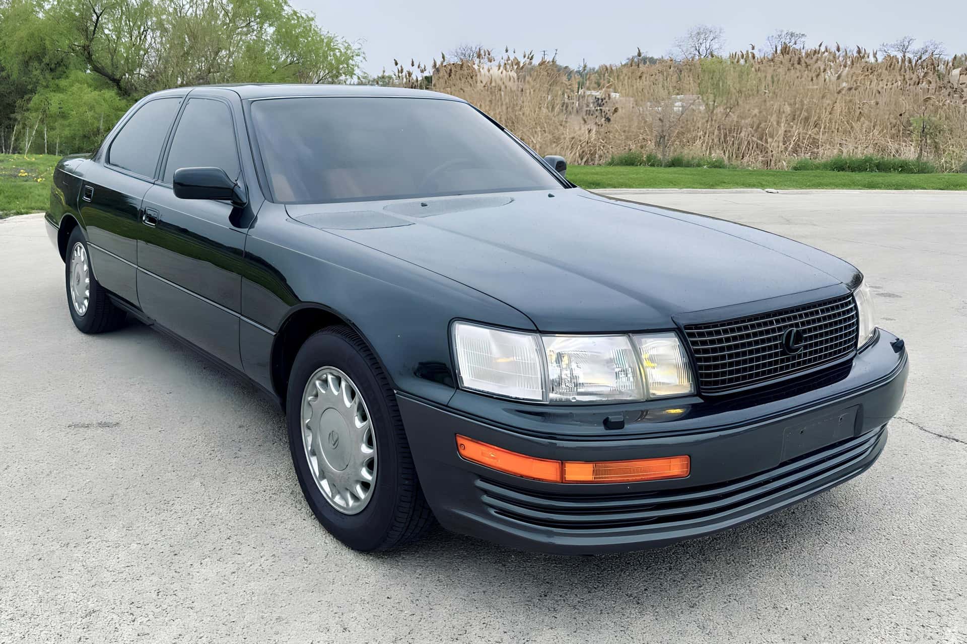 1991 Lexus LS sold for $7,800