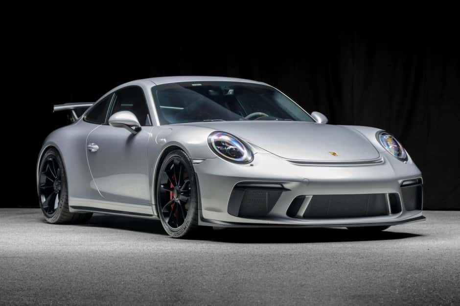 2018 Porsche 991 GT3 sold for $213,000