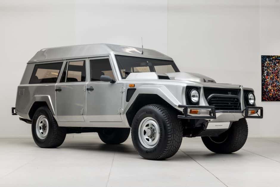 1986 Lamborghini LM002 sold for €240,000