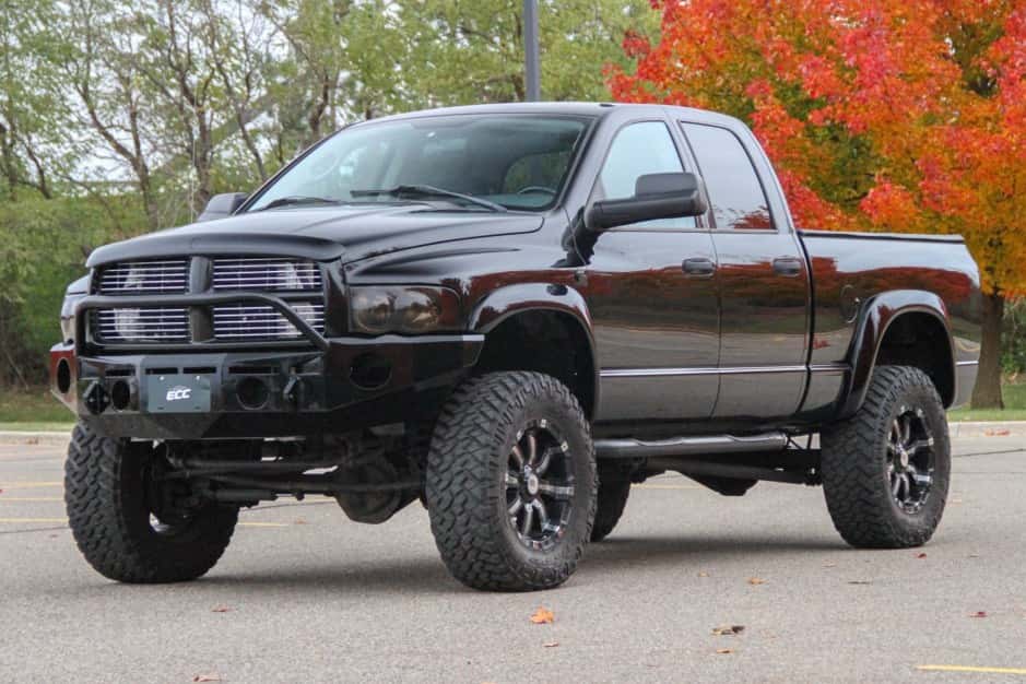 2005 Dodge Ram HD (2003-2010) sold for $21,235