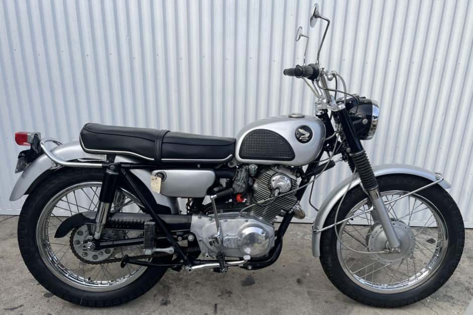 1965 Honda Dream, CB77 Super Hawk, & CL77 Scrambler sold for $3,890