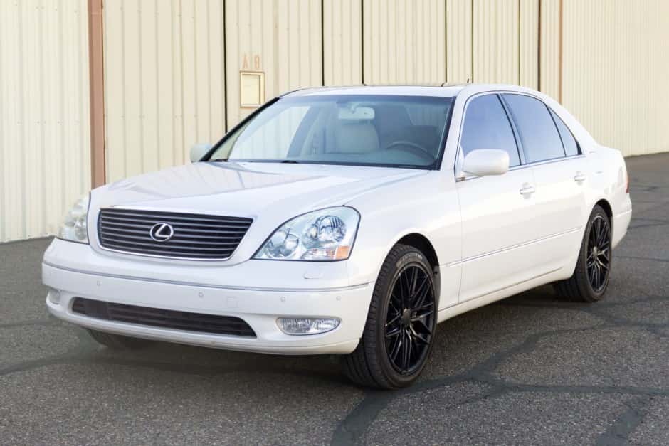 2002 Lexus LS Sedan sold for $11,000