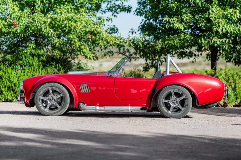 0 Shelby Cobra Replica sold for $33,500