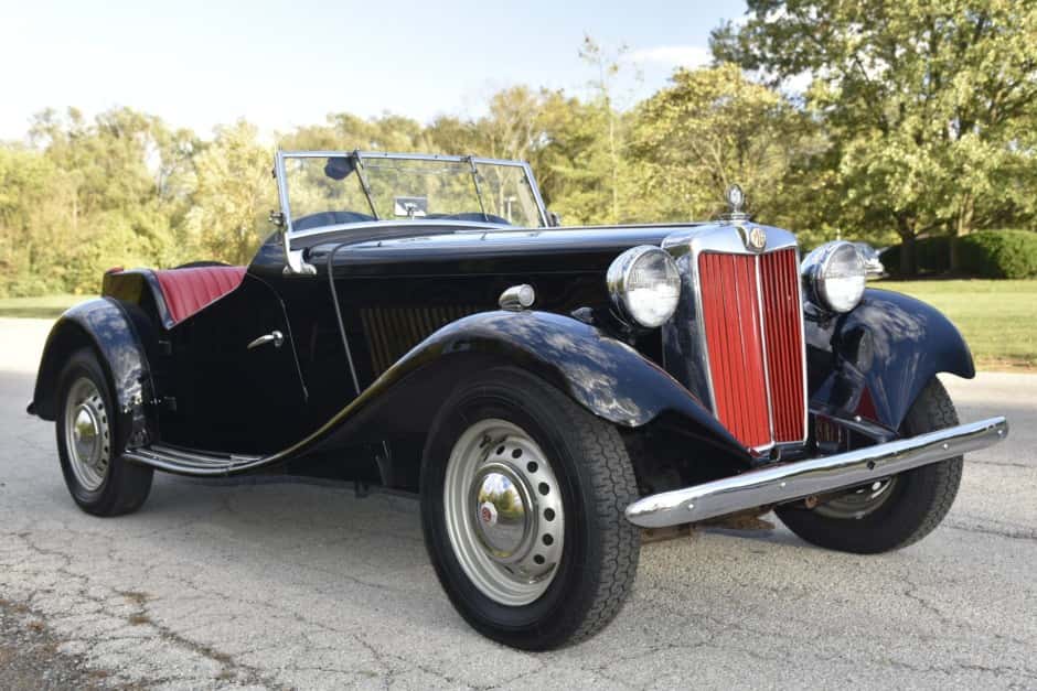 1951 MG TD sold for $9,800