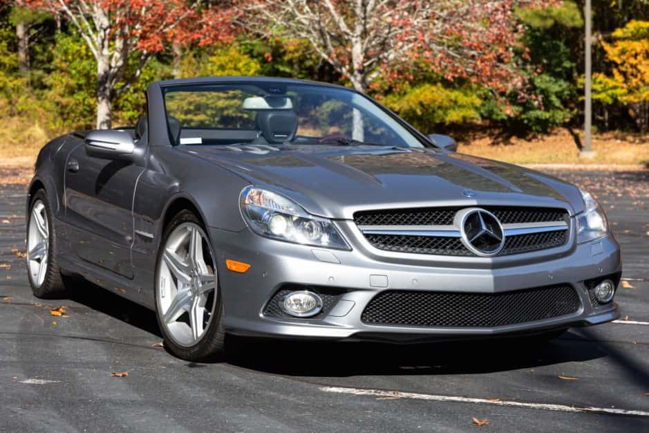 2009 Mercedes-Benz R230 SL sold for $22,750