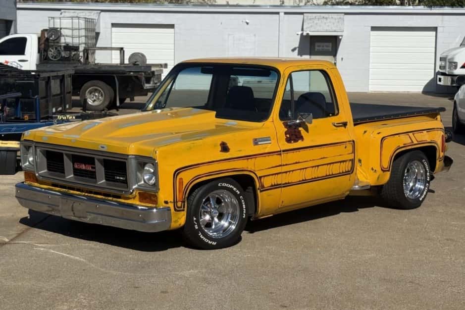 1974 GMC C/K 1973-1991 sold for $15,000