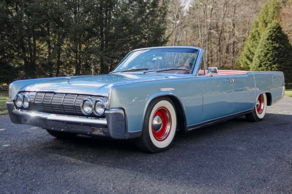 1964 Lincoln Continental (1961-1969) sold for $61,000