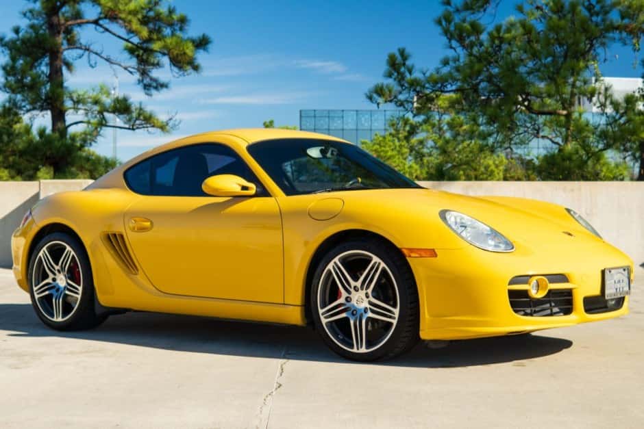 2008 Porsche 987 Cayman sold for $27,500