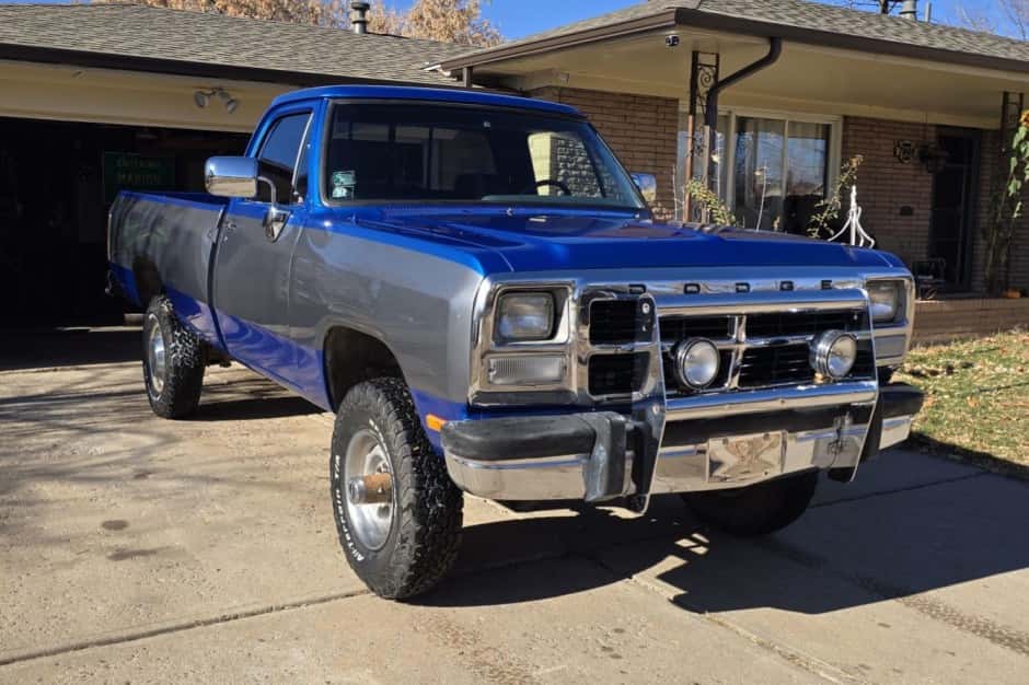 1993 Dodge Ram (1981-1993) sold for $28,000