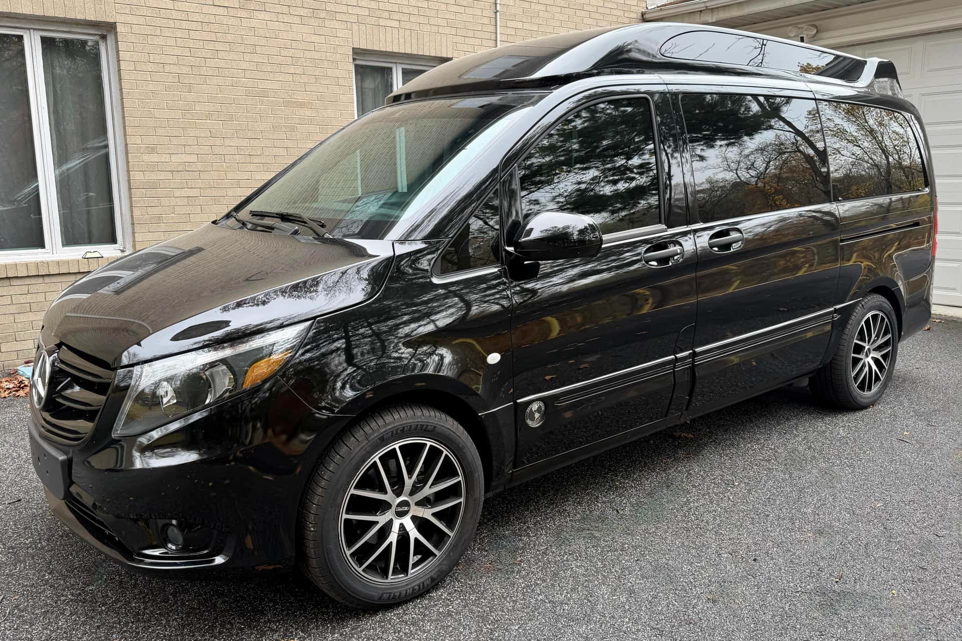 2023 Mercedes-Benz Metris sold for $46,500