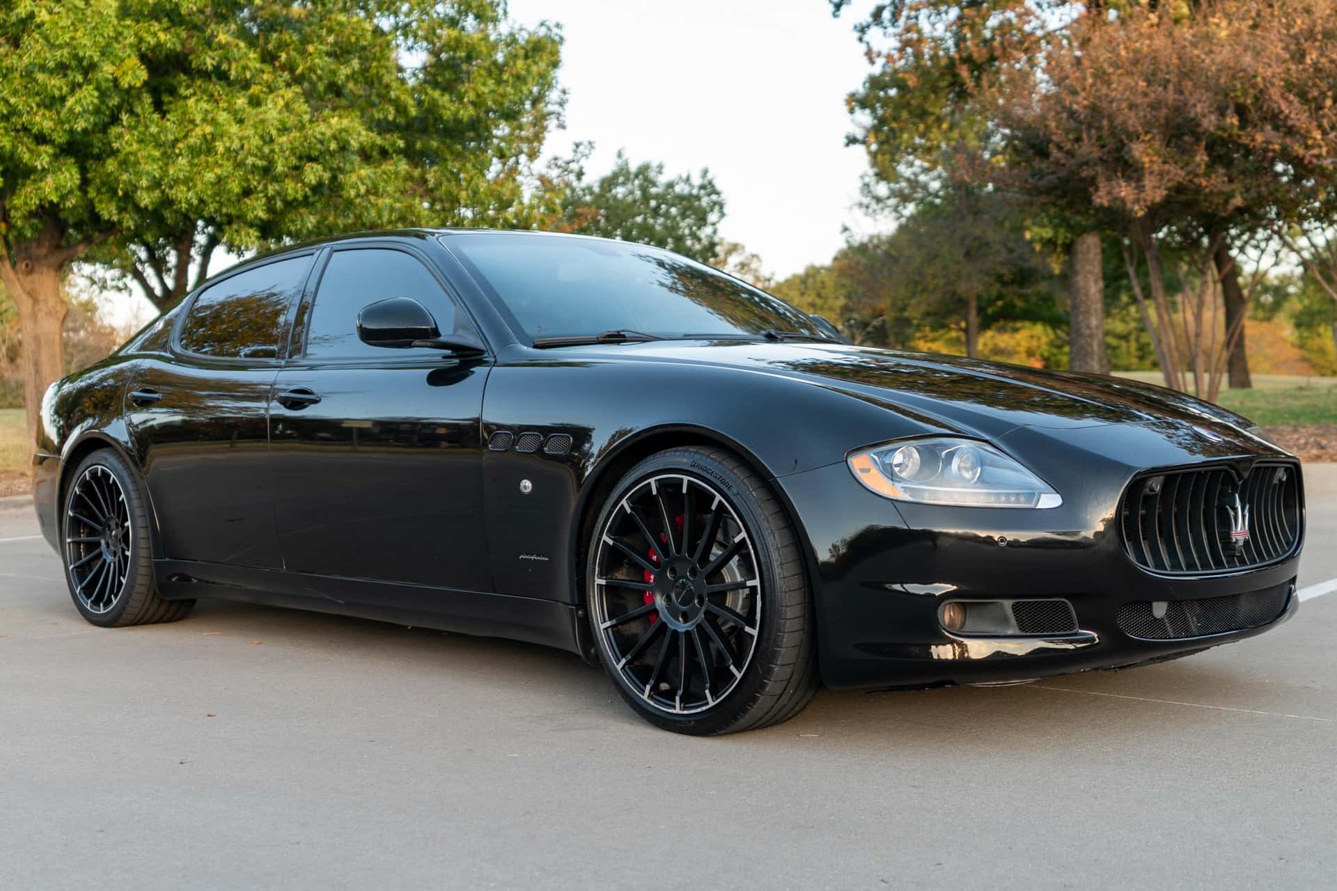 2010 Maserati Quattroporte sold for $19,000
