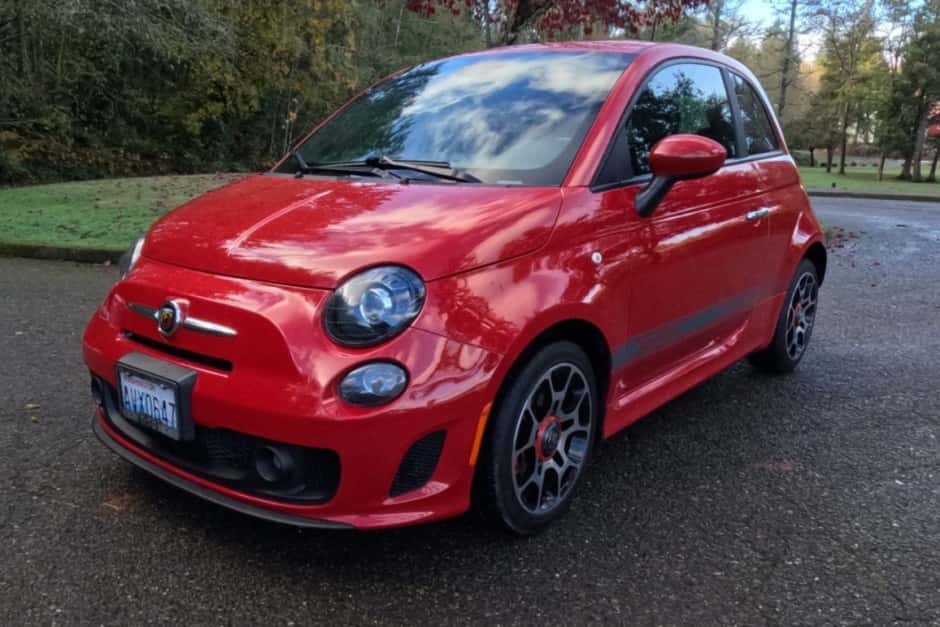 2015 Fiat 500 (2012-2019) sold for $7,200