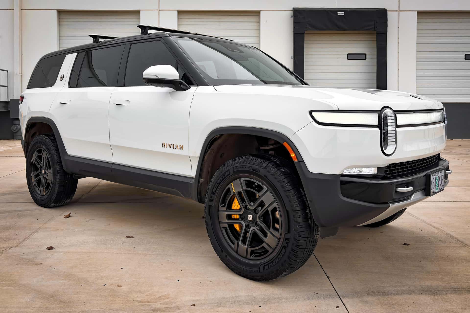 2023 Rivian R1S sold for $52,600