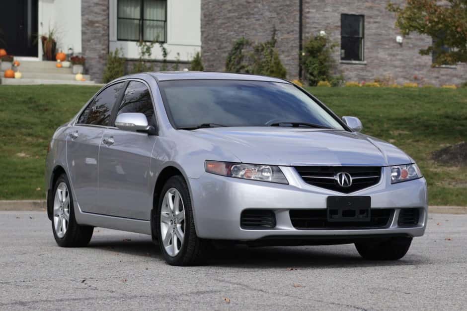 2004 Acura TSX sold for $11,500