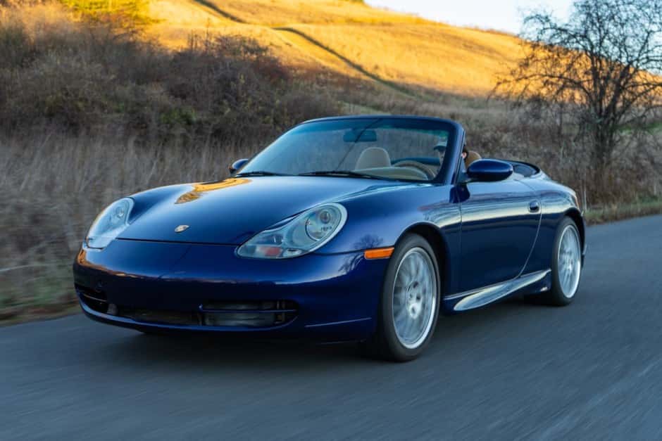 2001 Porsche 996 911 (Non-Turbo/GT2/GT3) sold for $12,911