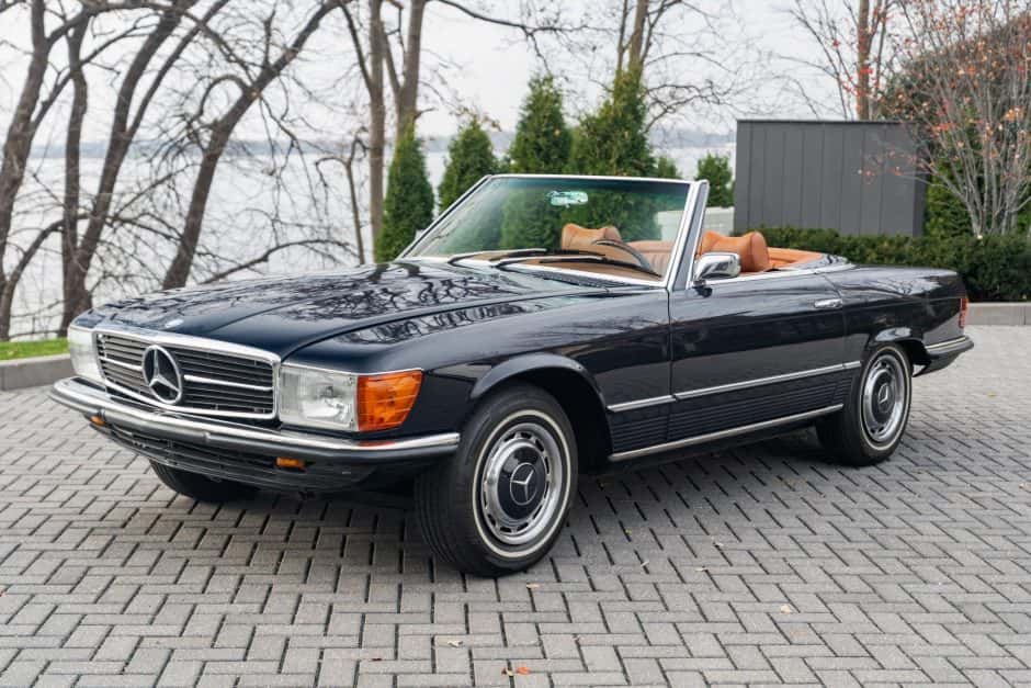 1975 Mercedes-Benz R107 SL sold for $25,000
