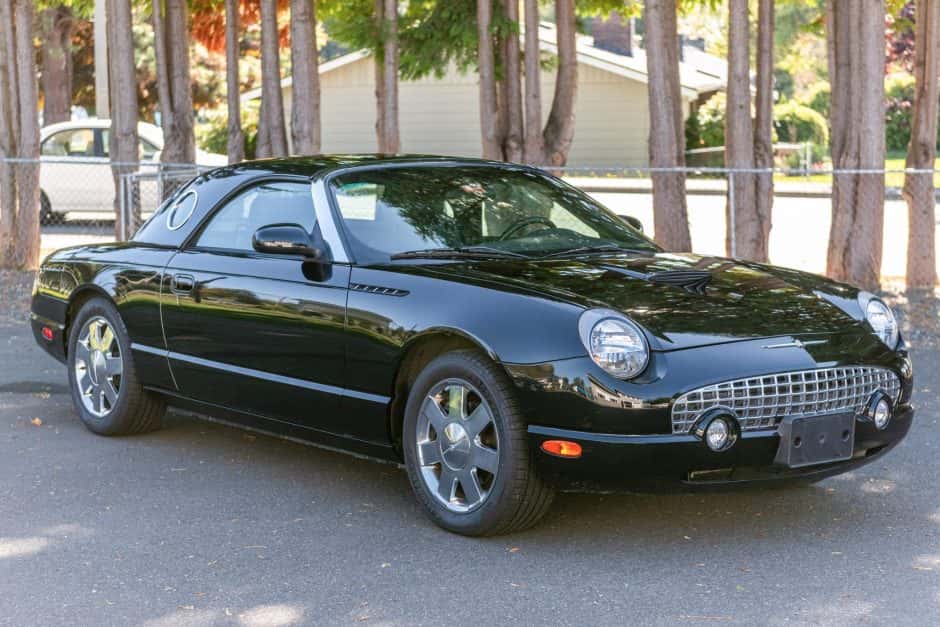 2002 Ford Thunderbird (2002-2005) sold for $14,500