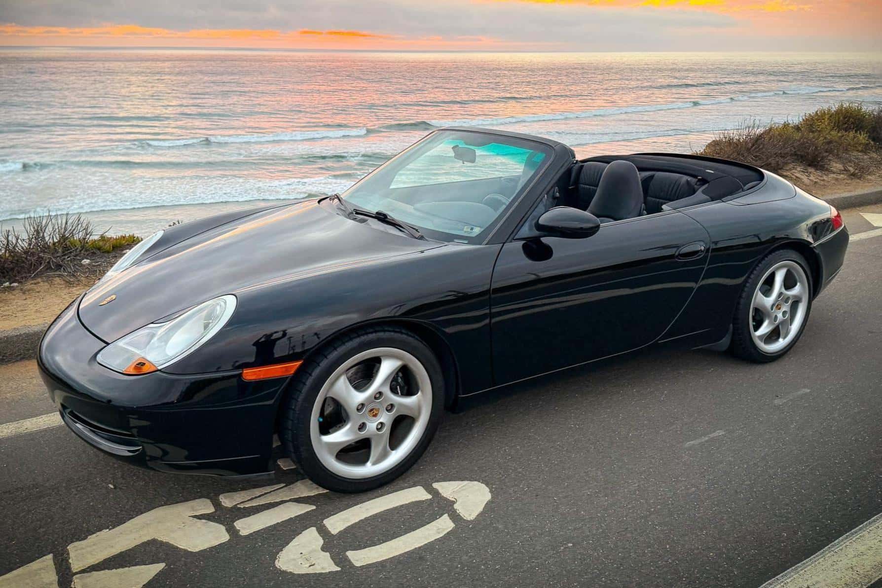 1999 Porsche 996 911 sold for $27,000