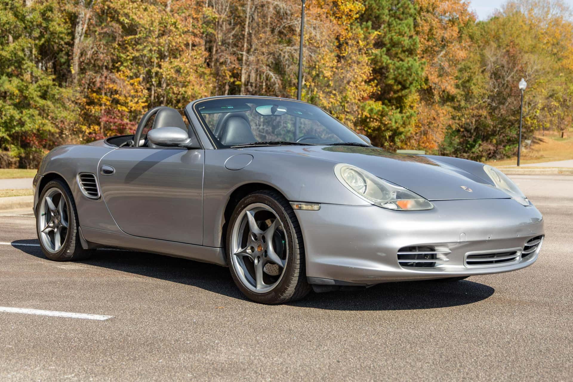 2004 Porsche 986 Boxster sold for $8,500