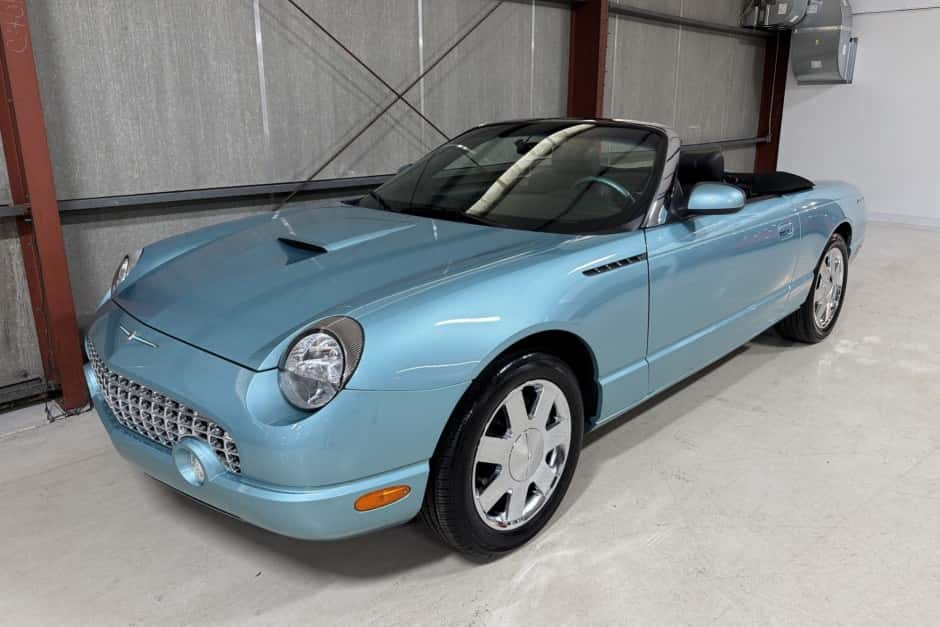 2002 Ford Thunderbird (2002-2005) sold for $29,000