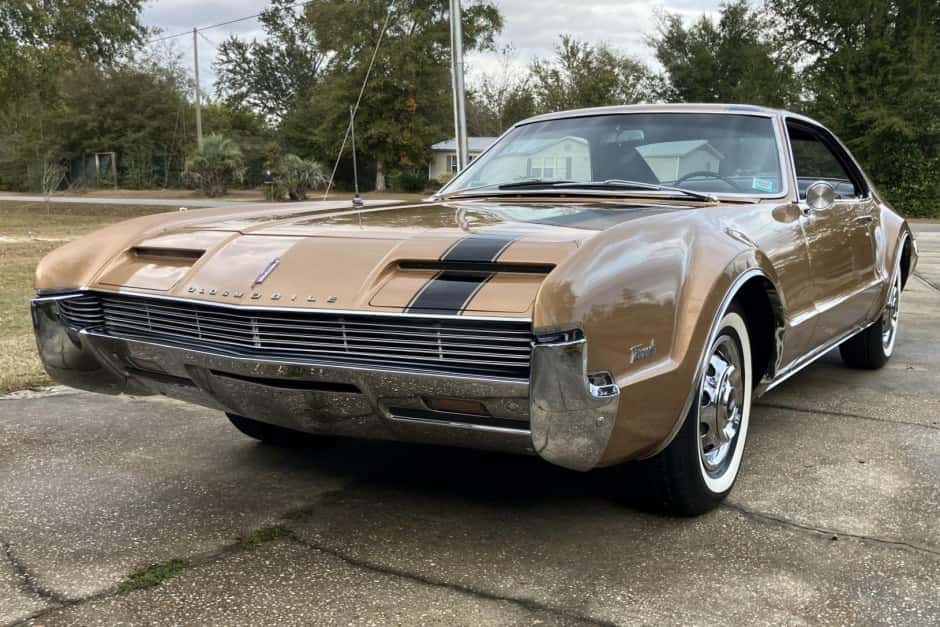 1966 Oldsmobile Toronado sold for $22,000