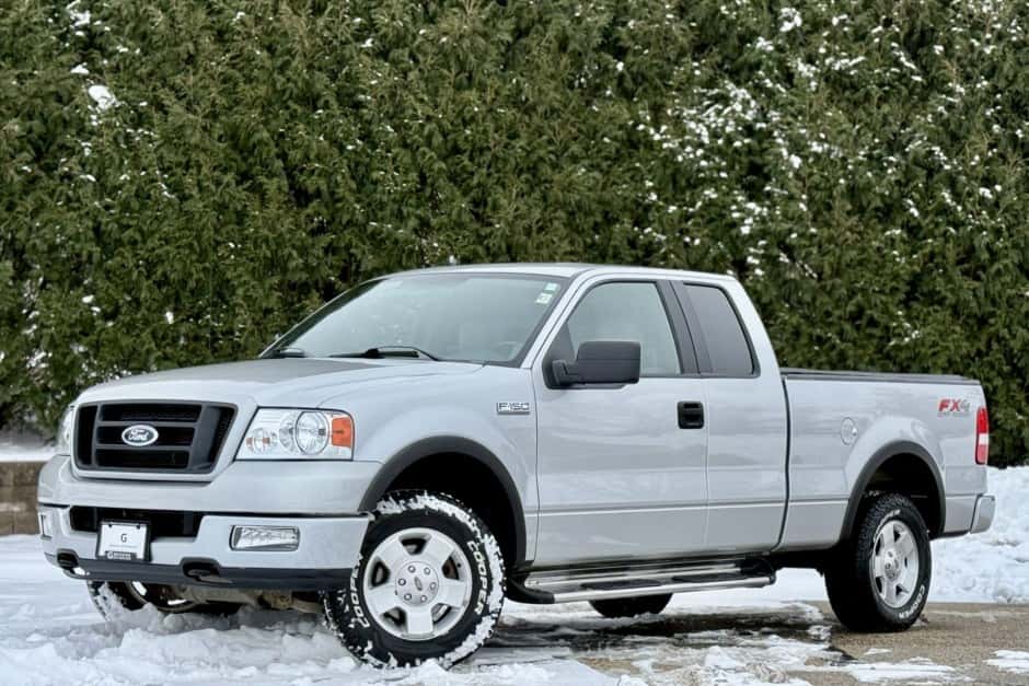 2004 Ford F-150 (2004-2008) sold for $12,750