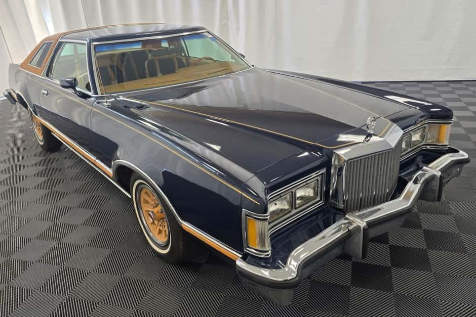 1978 Mercury Cougar sold for $9,500