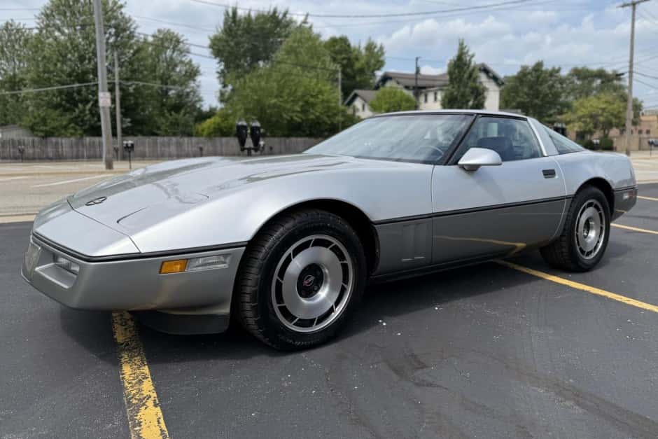 1984 Chevrolet Corvette C4 Coupe (1984-1991) sold for $13,250