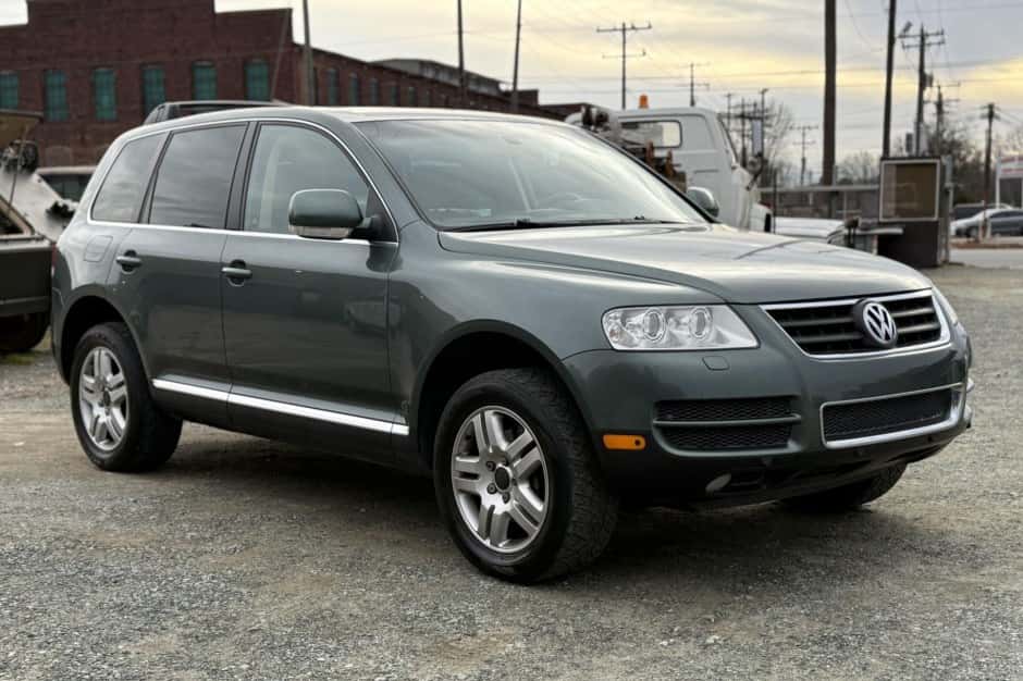 2005 Volkswagen Touareg sold for $6,400