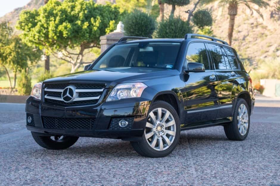 2011 Mercedes-Benz X204 GLK-Class sold for $10,500