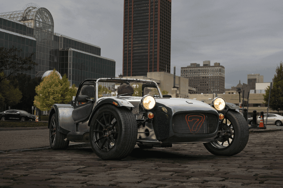 2013 Caterham Seven sold for $32,000