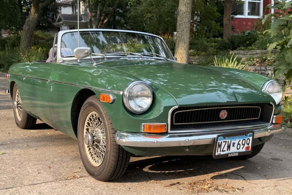 1970 MG MGB sold for $5,630