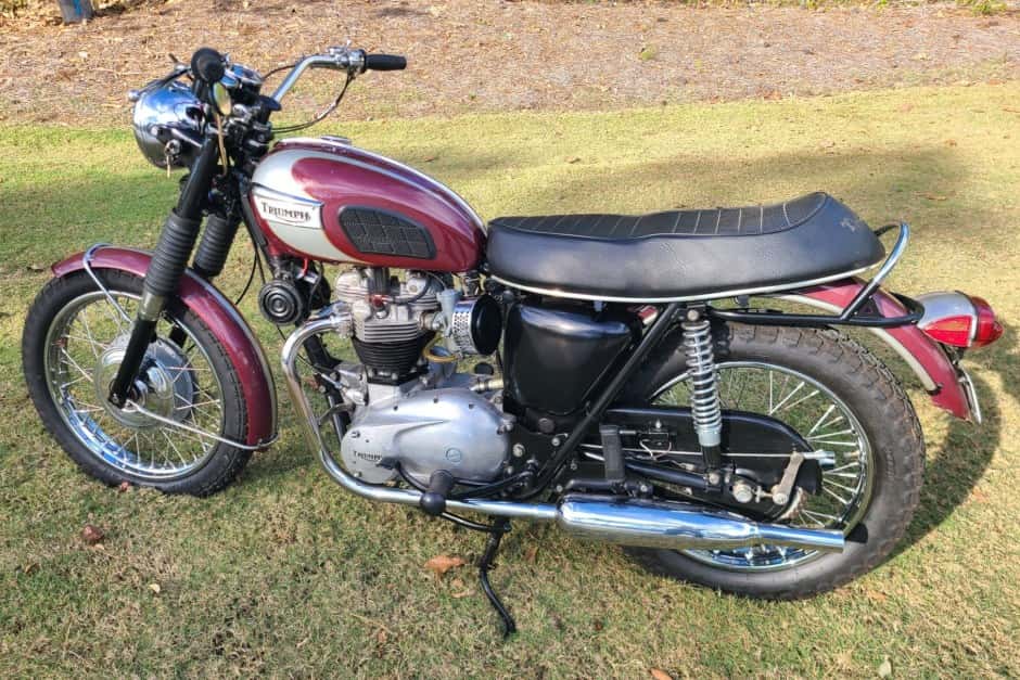 1970 Triumph Bonneville T120 sold for $7,000