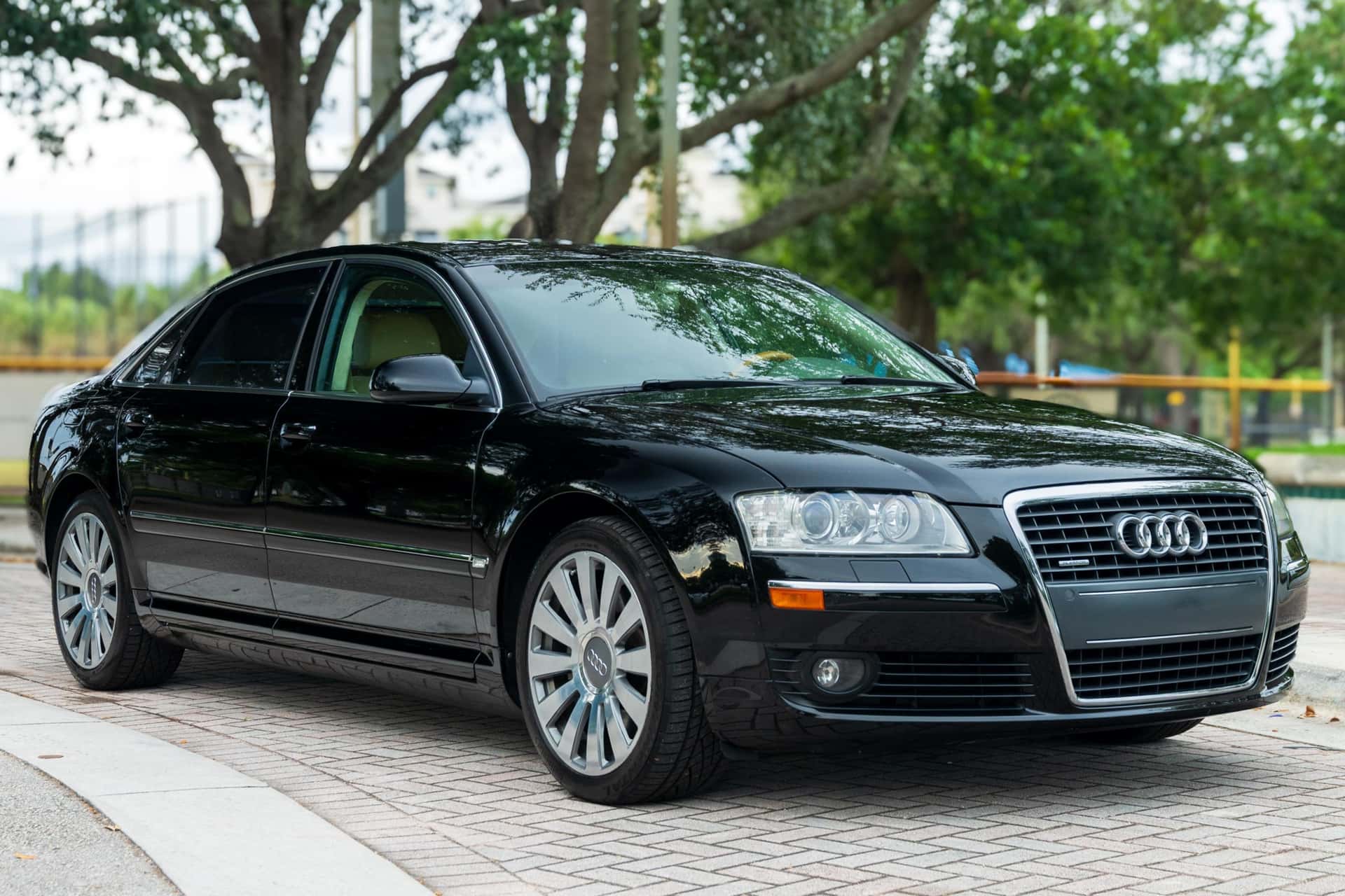 2006 Audi A8 sold for $9,100