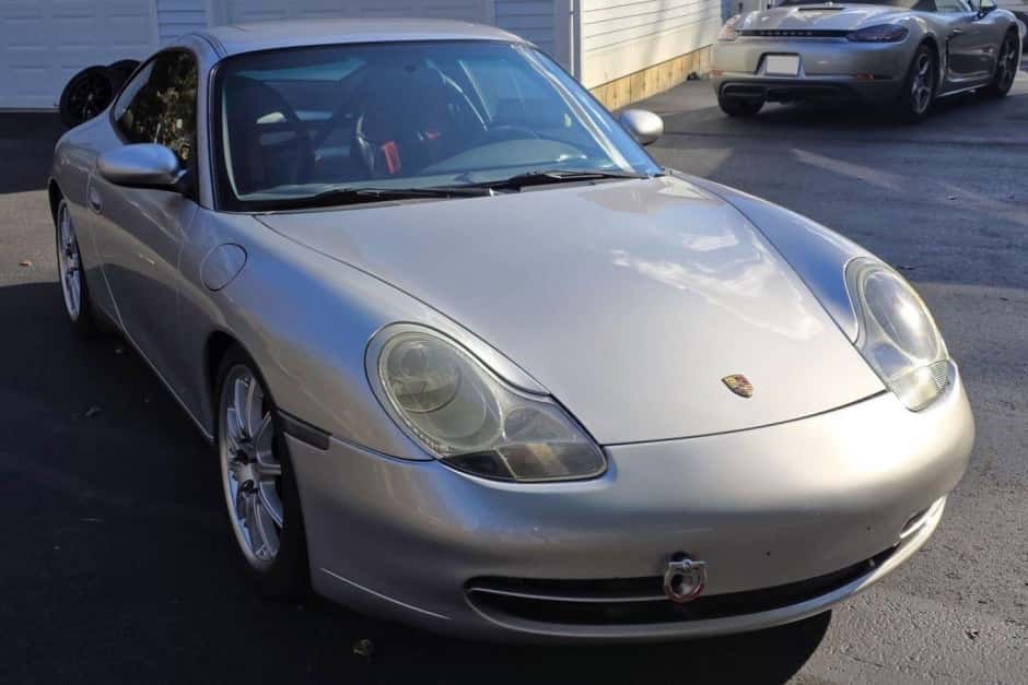 2001 Porsche 996 911 (Non-Turbo/GT2/GT3) sold for $23,750