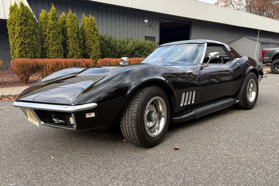 1968 Chevrolet Corvette C3 sold for $28,500