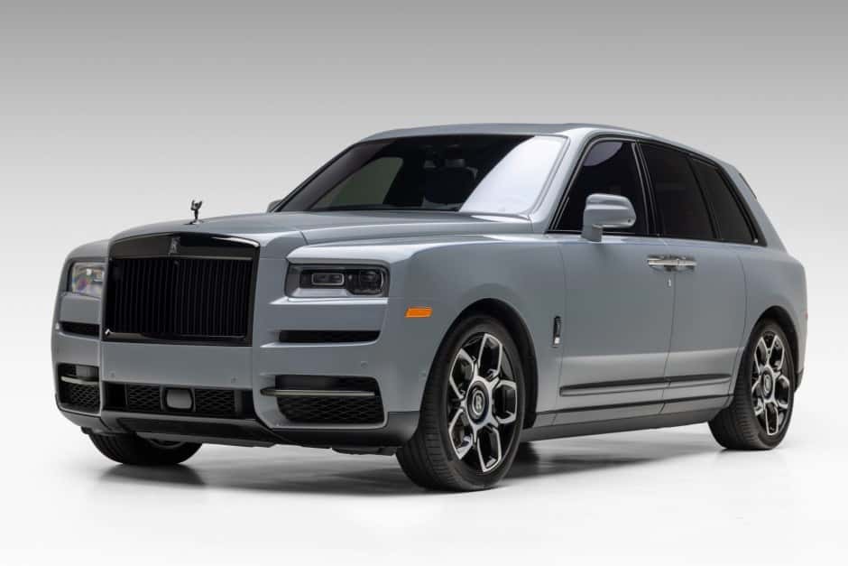 2022 Rolls-Royce Cullinan sold for $298,000