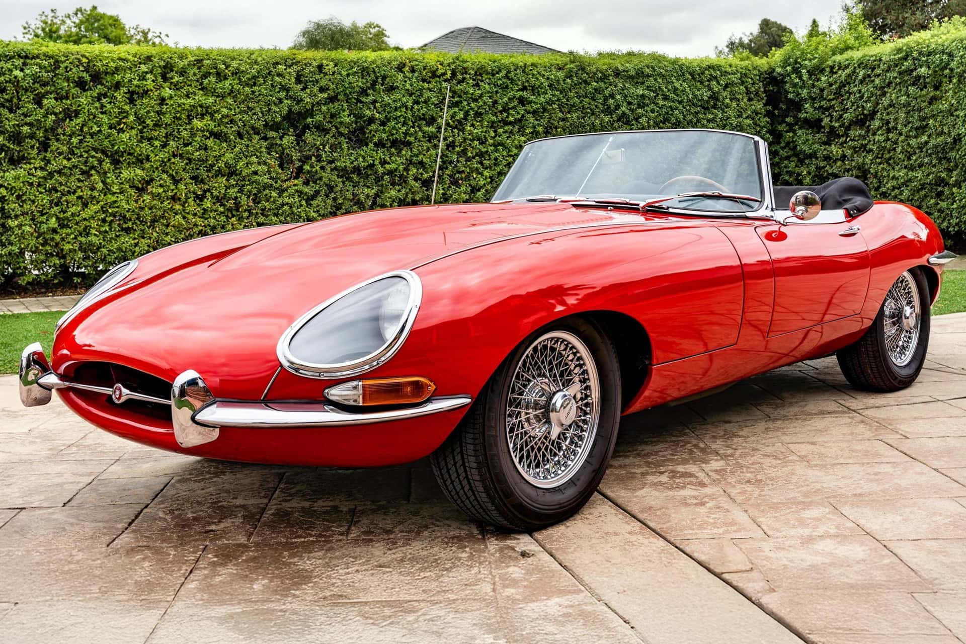 1966 Jaguar XKE sold for $82,000