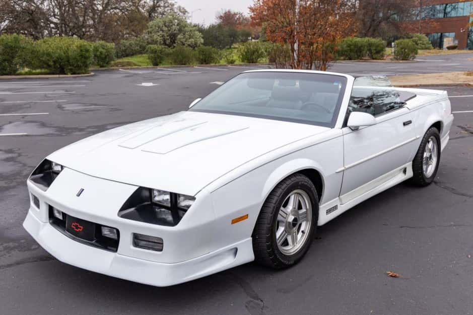 1991 Chevrolet Camaro (3rd Generation – 1982-1992) sold for $24,515
