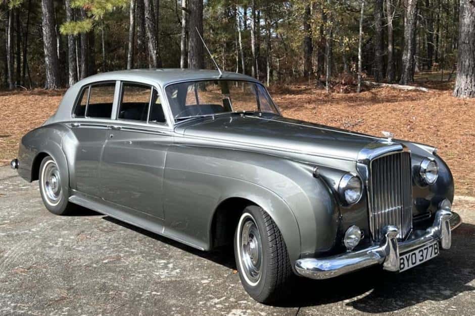 1961 Bentley S-Type sold for $25,000