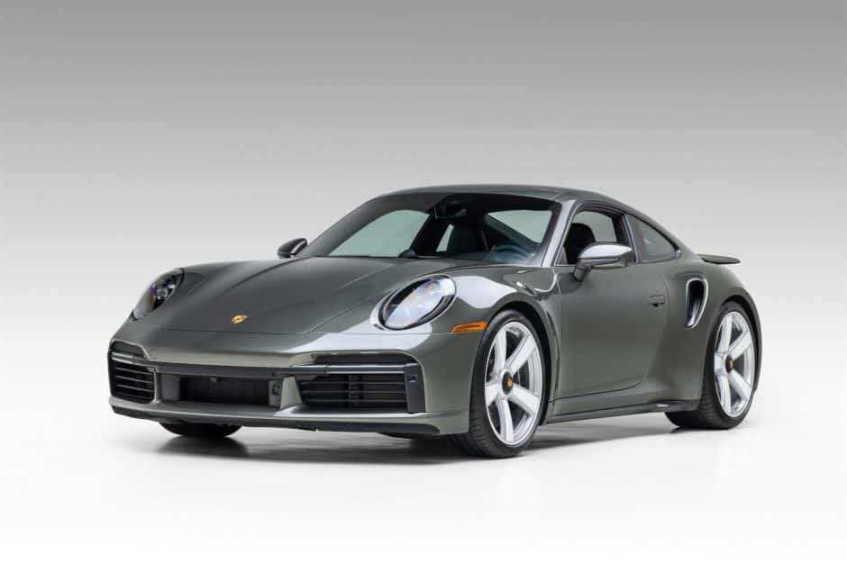 2025 Porsche 992 911 Turbo sold for $355,355