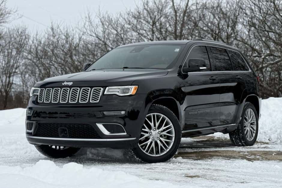 2018 Jeep WK2 Grand Cherokee sold for $23,500