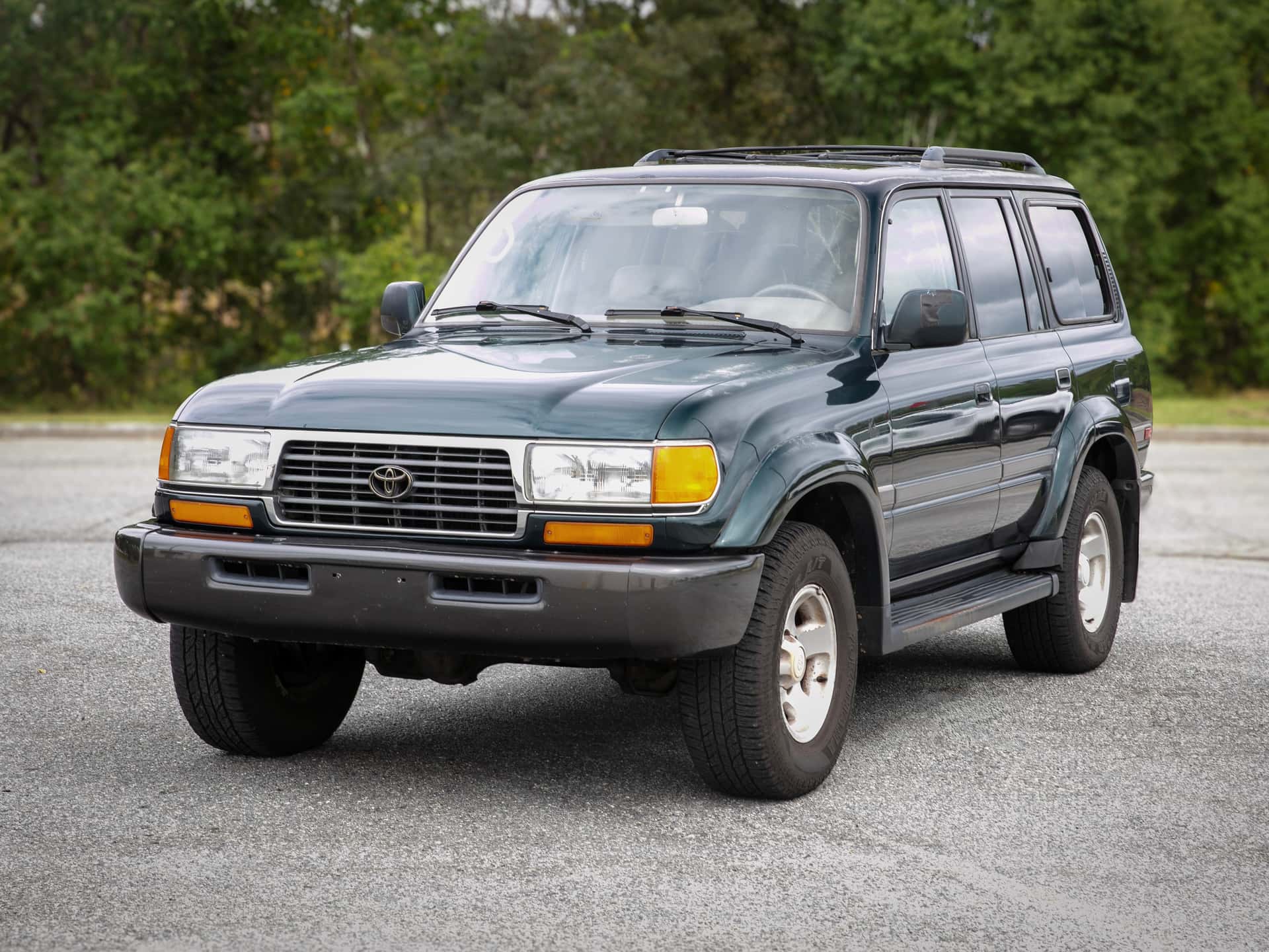 1997 Toyota Land Cruiser FJ80 sold for $8,250